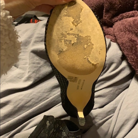 Chinese laundry lace heels - Picture 6 of 6